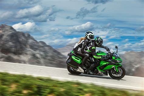 Never ride under the influence of drugs or alcohol. Kawasaki Ninja 1000 ABS 2021 มอเตอร์ไซค์ราคา 664,000 บาท ...