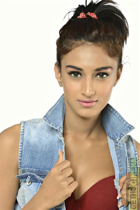 20 jun 2021 09:00 am. Actress Erica Fernandes gallery - Gethu Cinema