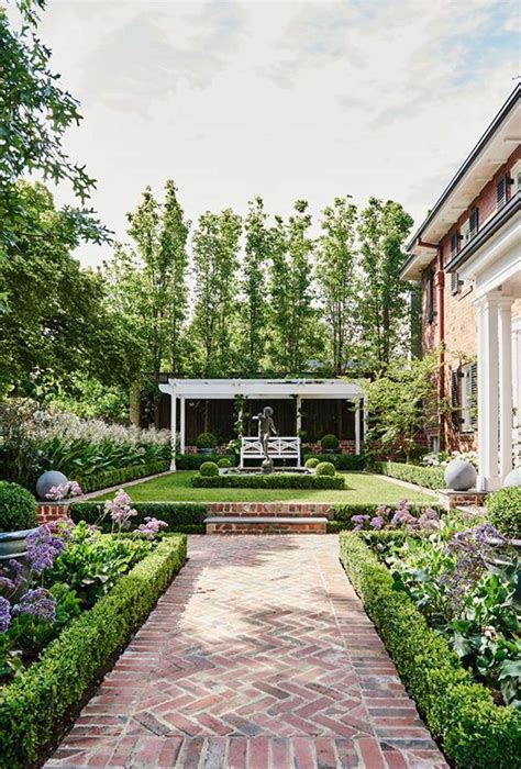 Front yard landscaping ideas for Australian homes | Landscape design, Southern landscaping, Yard ...