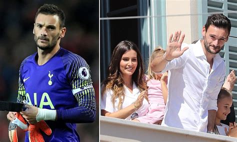 Cáceres place une tète au ras du poteau mais lloris signe un arrêt exceptionnel en détournant le ballon. Spurs goalkeeper Hugo Lloris, 31, 'was more than twice the ...