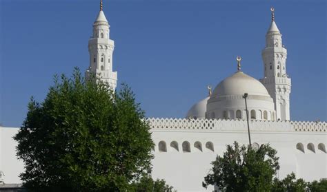 The Mosque Of The Two Qiblahs Islamicity