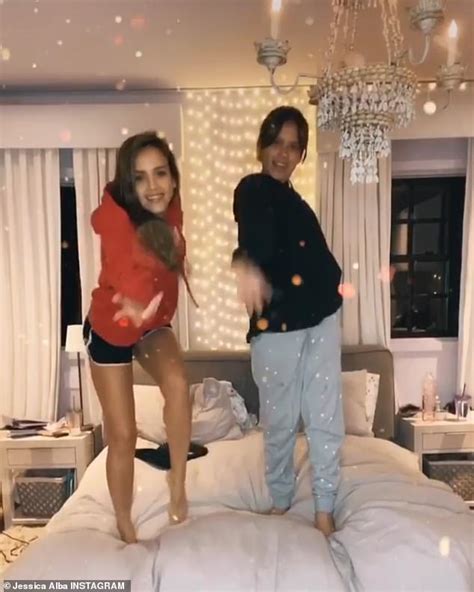 Jessica Alba Dances With Daughter Honor 11 To Synchronized Routine