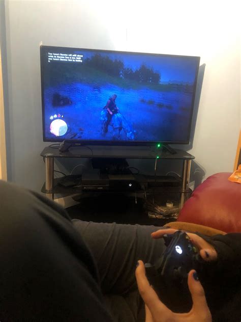 My Girlfriend Playing Rdr 2 For The First Time And Appreciating