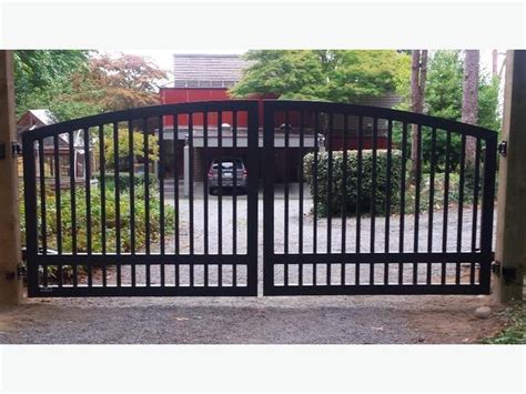 Aluminum Driveway Gates Westcoast Custom Gates Ltd Outside Victoria