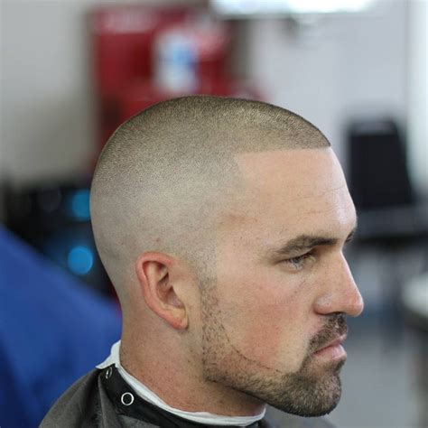 Lost count of the number of times you've asked your barber for the same cut and feel like it might be time to try a new hairstyle? Stylish Military Haircuts: High And Tight Haircuts For Men ...