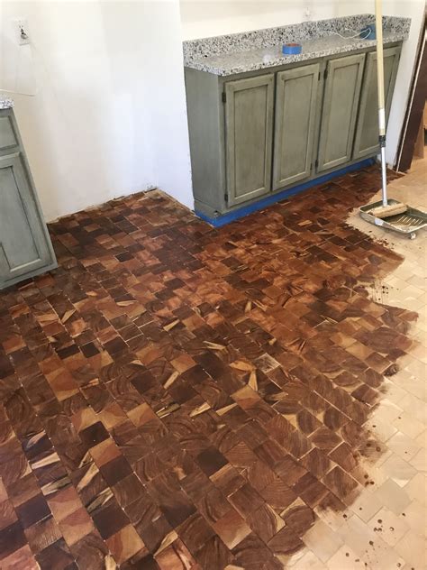 End grain block flooring is a technique that was used for a long time in factories during the 19 century because it's sturdy, inexpensive and practical. Pin on Flooring