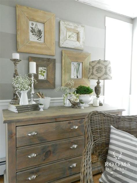 It should be a relaxing respite at the end of a busy day, uncluttered and surrounded by things that you love. Favorite Things Friday - Beachy Farmhouse Tour | Favorite ...