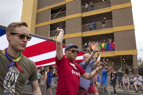 Look The 2018 Denver Pridefest Parade Takes Over Colfax Denverite