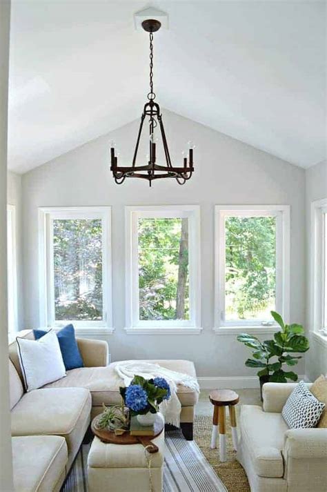 20+ sunroom ideas for blissful lounging. Small Sunroom Decorating Ideas | Chatfield Court