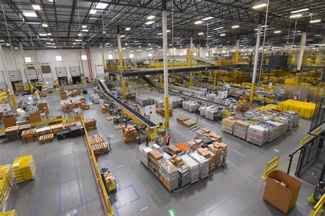 Amazon To Build 500000 Square Foot Facility In Canby