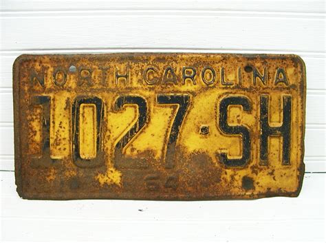 License Tag Plate North Carolina NC Rusty Automobile Man Cave Bar Decor