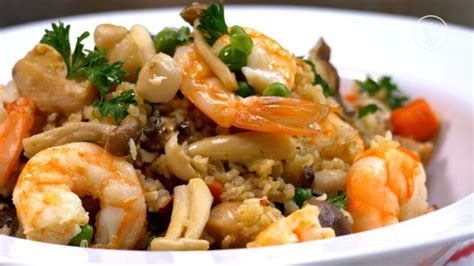 Chicken and Shrimp Skillet Rice | Chicken diet, Smoked cooking, Lobster