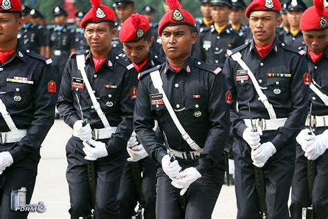Rmp.gov has a high google pagerank and bad results in terms of yandex topical citation index. PERBARISAN HARI POLIS KE-210- LAUNGAN GEMPITA -SEDIA ...