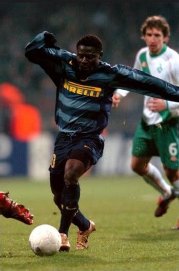 Выступал за национальную сборную нигерии. Football Yesterday & Today: Obafemi Martins - Detailed ...
