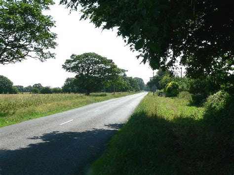 The Road From Skipwith To North Duffield © Roger Gilbertson Cc By Sa2