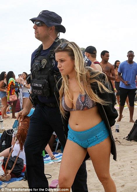 Spring Break Drunk Teens Descend On Florida Beaches Smell Of Drugs And Sex In Public Ar15com
