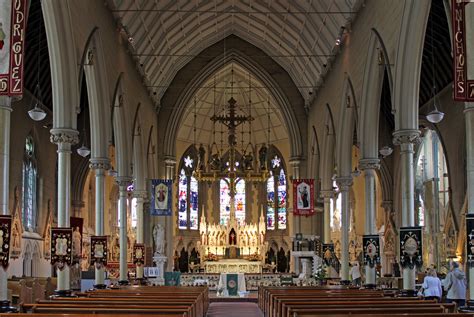 Things to do near piarist church of st. File:Nave of St Francis Xavier, Liverpool.jpg - Wikimedia ...