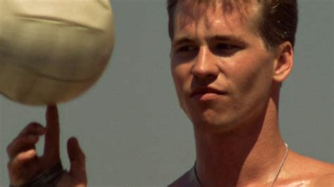 How Top Guns Famous Volleyball Scene Almost Got The Director Fired