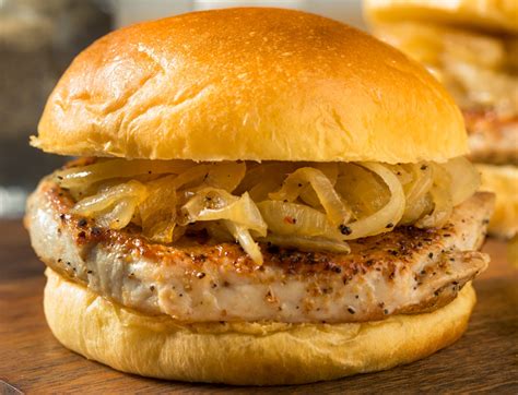 The Perfect Pork Chop Sandwich | 12 Tomatoes