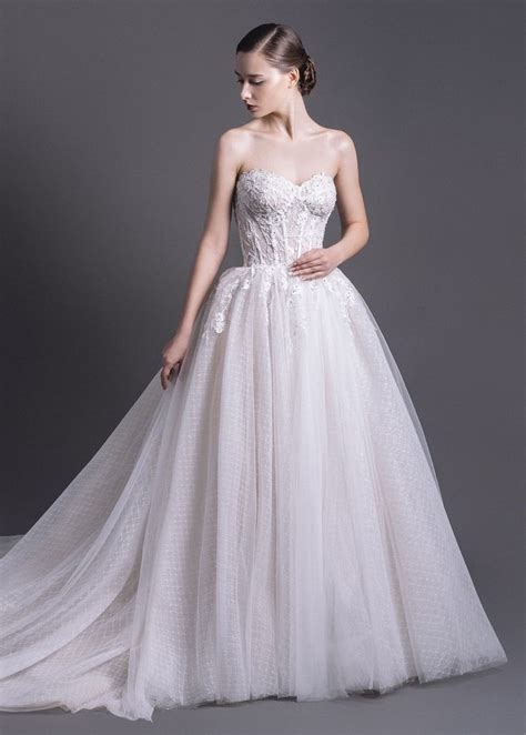 Pin On Bridal Gowns 2021 And 2020