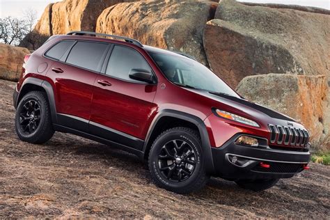 Average buyers rating of jeep cherokee for the model year 2011 is 3.5 out of 5.0 ( 1 vote). 5 Interesting Facts About the New Jeep Cherokee - Auto ...