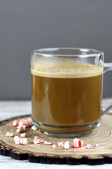 Click pin to get the recipe! Healthy Peppermint Mocha | Recipe | Mocha recipe ...