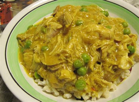 This healthy butter chicken recipe calls for chicken, coconut milk, tomato paste, curry powder and garam masala. Carolina Sauce Company: Crock Pot Chicken Curry