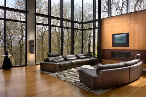 Floor to ceiling windows are aesthetically pleasing, they create wonderful visual effects and in the same time they will give you a sense of freedom by making the room seem larger. Absolutely Brilliant Floor-To-Ceiling Windows That Will ...