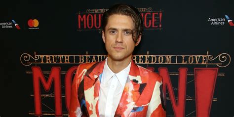 Aaron Tveit To Perform On New Years Eve At 54 Below