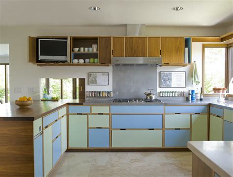 17 Kitchens That Go Bold With Pastels Dwell