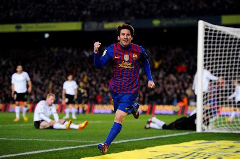 Lionel Messi And His Best On Field Moments