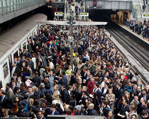 Tube Strike Map Shows Waking Times Between London Underground Stops