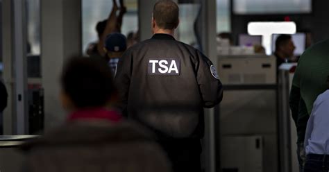 Tsa Agent Tricked Traveler Into Baring Herself Officials Say