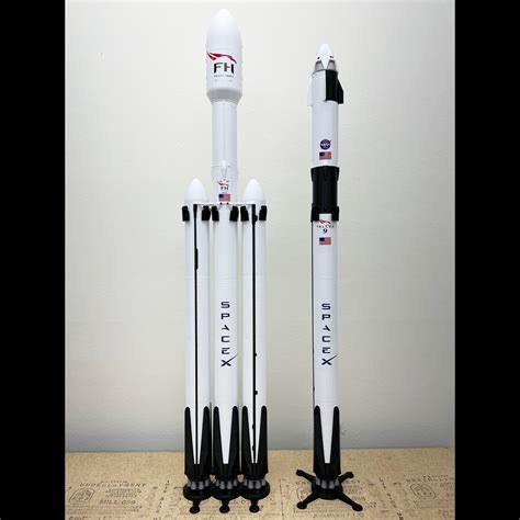 Rocketry Toys Spacex Falcon 9 Demo 2 Model W Crew Dragon 172 Scale 40