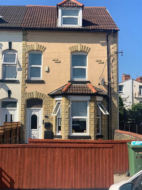 Marley Mansions – SELF CONTAINED APARTMENT