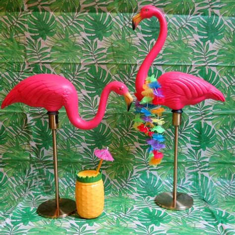 Pink Flamingo Lamp With Gold Base Vintage Classic Don Featherstone