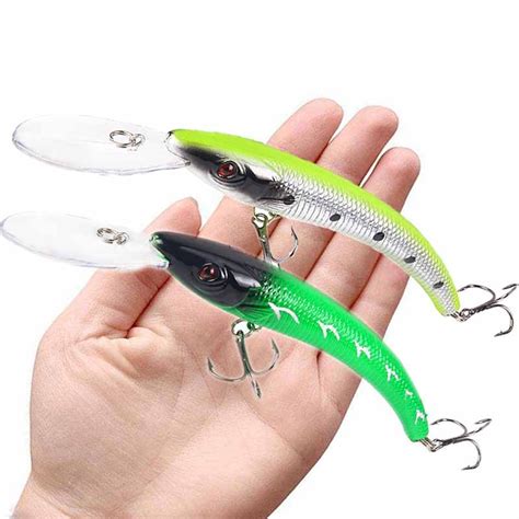Review Lowered Big Crank Bait Minnow Wobbler Fishing Lure Artificial