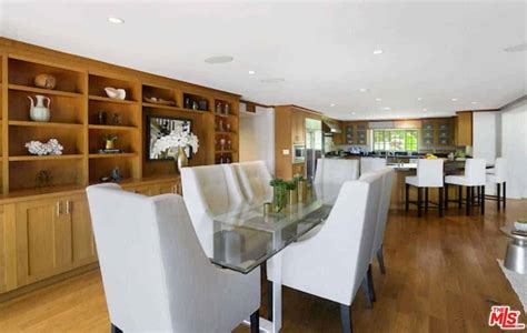 80 Brown Dining Room Ideas (Photos)