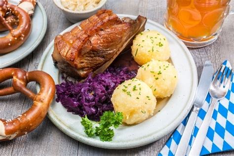 Christmas dinner in greenland is certainly unique. 15 Must-know German Phrases to Dine Like the Natives at ...