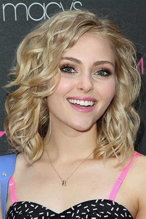 Short Wavy Curly Hairstyles