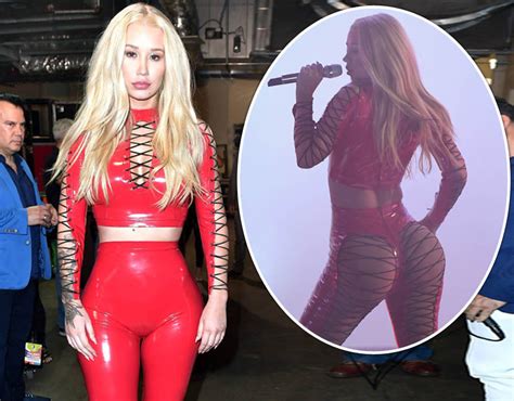 Iggy Azalea Goes Topless As She Flashes Peachy Behind In Very Racy Pvc Trousers Celebrity News