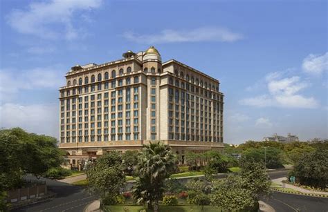 Review Amazing Place To Stay At Delhi The Leela Palace Chanakyapuri