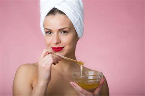 Genius Ways To Use Honey In Your Beauty Routine Glowpink