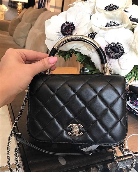 chanel-carry-chic-bag-collection-bragmybag-bags-designer-fashion,-bags,-chic-bags