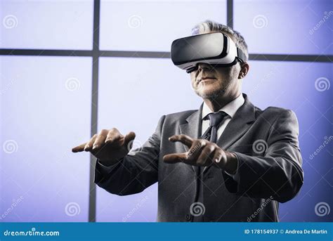 Businessman Interacting With Virtual Reality Stock Image Image Of Executive Virtual 178154937
