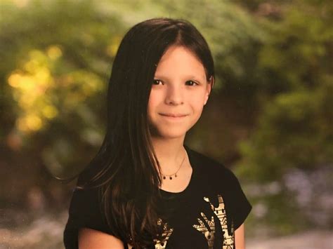Grafton Police Searching For Missing 12 Year Old Girl Madeline Veech