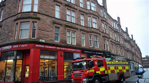 Glasgow Fire One Dead After Blaze Breaks Out In Parnie Street As Sfrs
