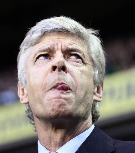 Arsene wenger is number 30 in 90min's top 50 great managers of all time series. Arsenal: Arsène Wenger va recruter plus vieux