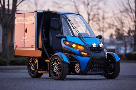 I am an ev enthusiast. Arcimoto Introduces A Custom-Built Electric Vehicle For ...