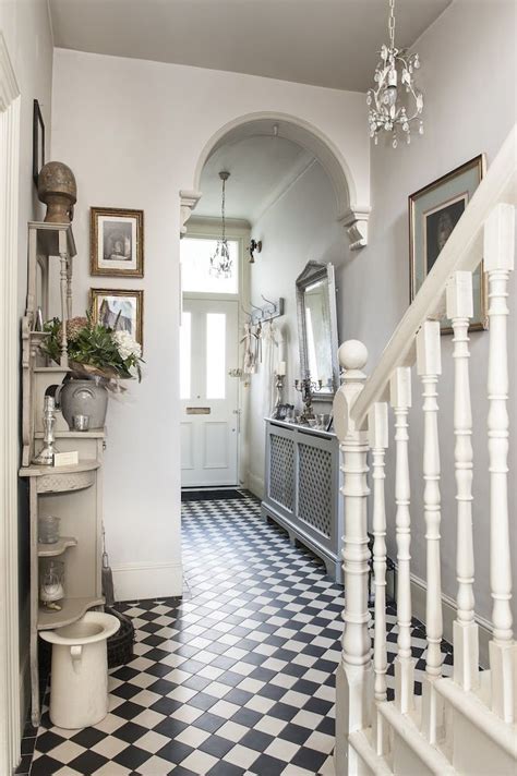 Treasure Trove Monochrome Tiles Bring The Victorian Hallway To Life